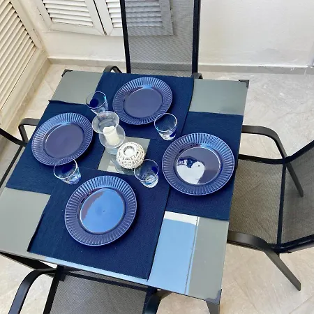 La Piccola Perla In The Square Capri