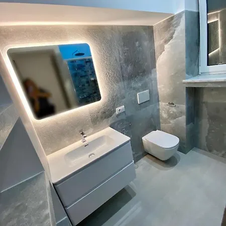 アパート La Piccola Perla In The Square カプリ